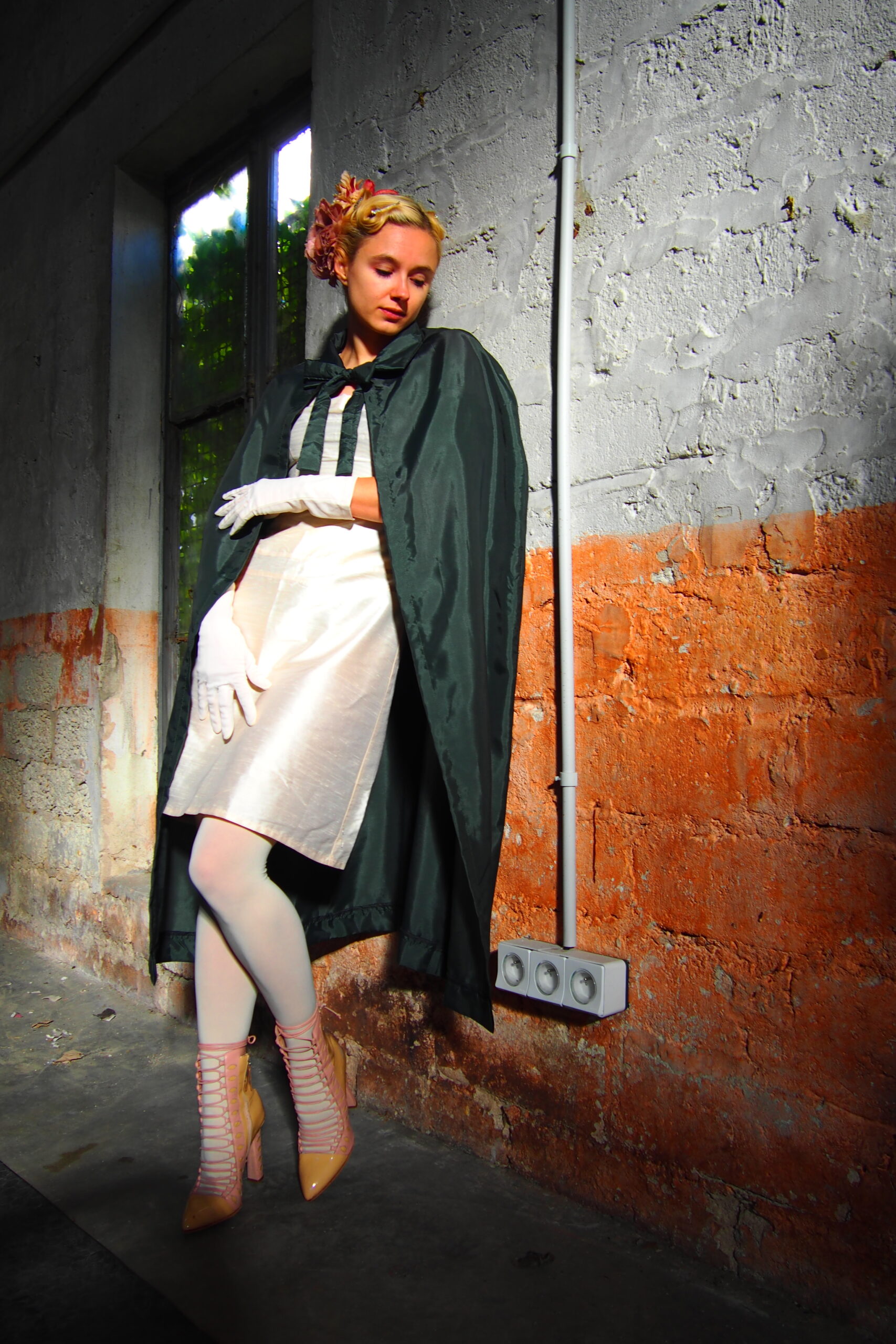 Pièce mode unique cape habillée