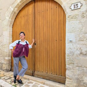 débardeur noir en tulle fuschia upcycling