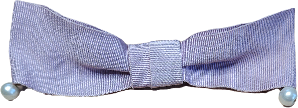 Noeud rose à perles sur broche